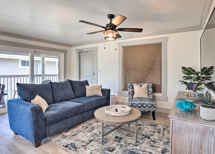 Outdoor Dining, Steps To Indian Shores * Clearwater Beach